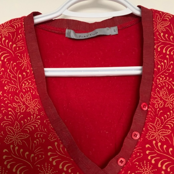 Part Two V-neck sheer cap sleeve tank - Picture 2 of 4